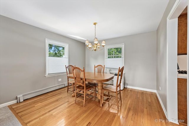 303 S President Street, Wheaton, IL 60187