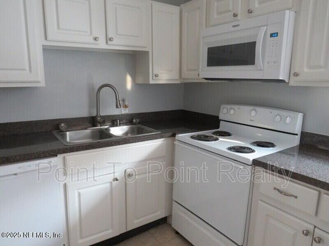 1935 SAN MARCO Boulevard, 7, Jacksonville, FL 32207