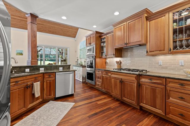 4610 Conner Creek Drive, Signal Mountain, TN 37377