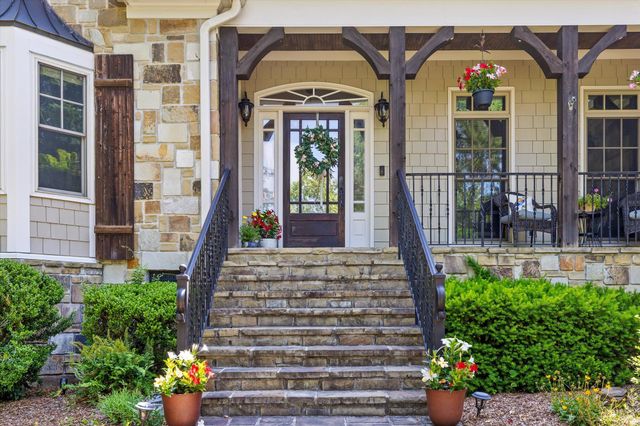 4610 Conner Creek Drive, Signal Mountain, TN 37377