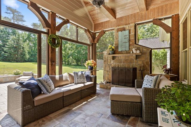 4610 Conner Creek Drive, Signal Mountain, TN 37377