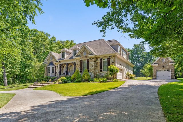 4610 Conner Creek Drive, Signal Mountain, TN 37377