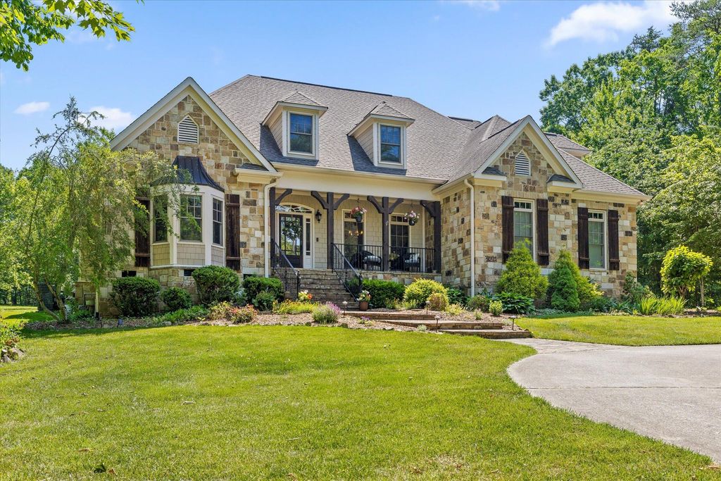 4610 Conner Creek Drive, Signal Mountain, TN 37377
