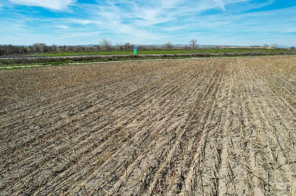 4465 Oak Road, Ontario, OR 97914 photo 8