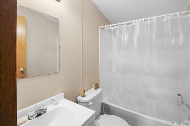 3713 Watermill Lane, Ash Township, MI 48117