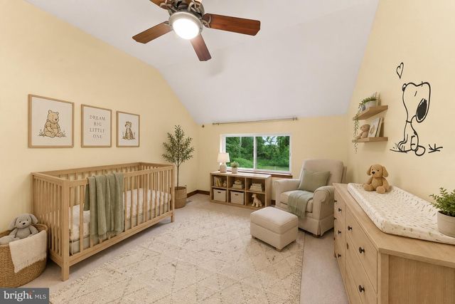 267 PENNOCKS BRIDGE RD, West Grove, PA 19390