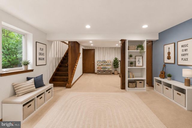 267 PENNOCKS BRIDGE RD, West Grove, PA 19390