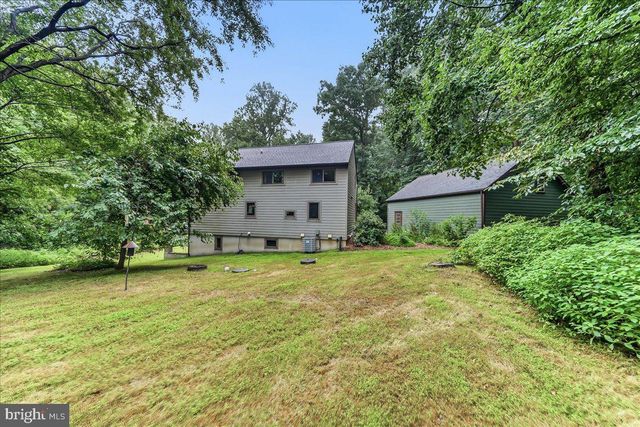 267 PENNOCKS BRIDGE RD, West Grove, PA 19390
