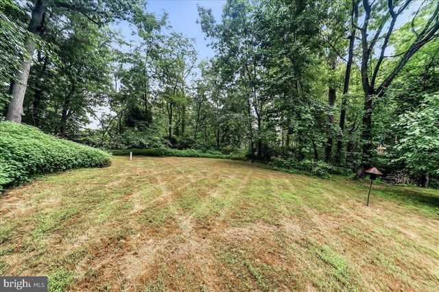 267 PENNOCKS BRIDGE RD, West Grove, PA 19390