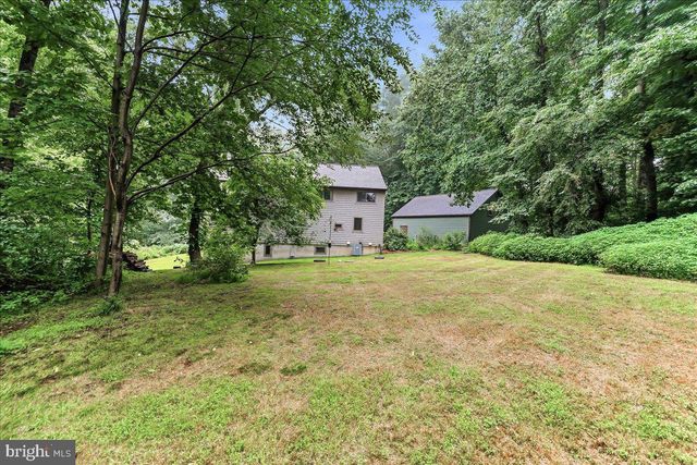 267 PENNOCKS BRIDGE RD, West Grove, PA 19390