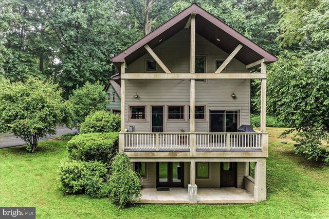 267 PENNOCKS BRIDGE RD, West Grove, PA 19390