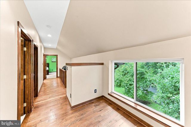 267 PENNOCKS BRIDGE RD, West Grove, PA 19390