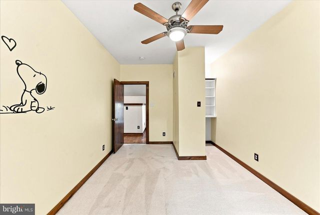267 PENNOCKS BRIDGE RD, West Grove, PA 19390