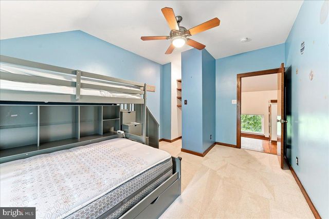 267 PENNOCKS BRIDGE RD, West Grove, PA 19390