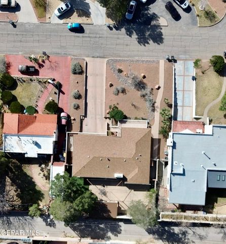 2511 SAVANNAH Avenue, El Paso, TX 79930