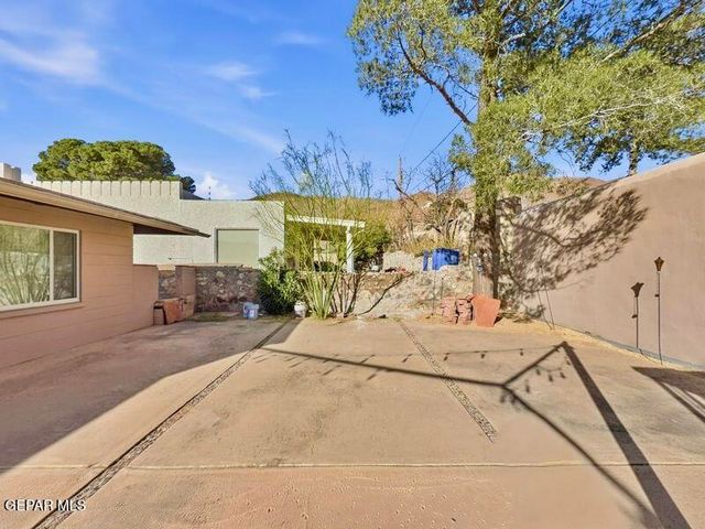 2511 SAVANNAH Avenue, El Paso, TX 79930