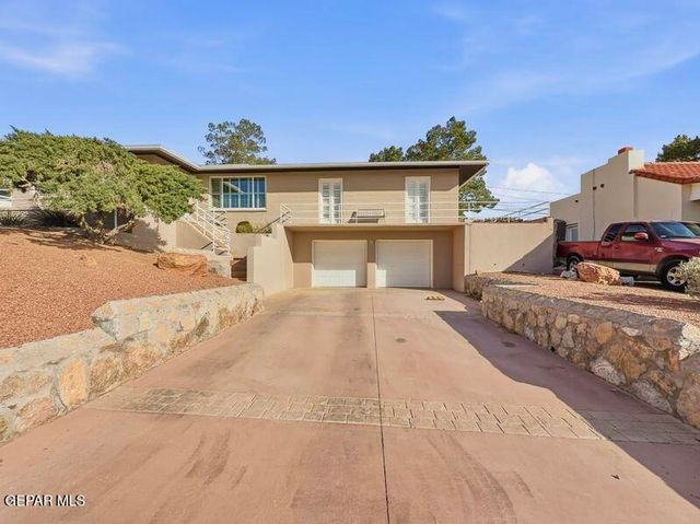 2511 SAVANNAH Avenue, El Paso, TX 79930