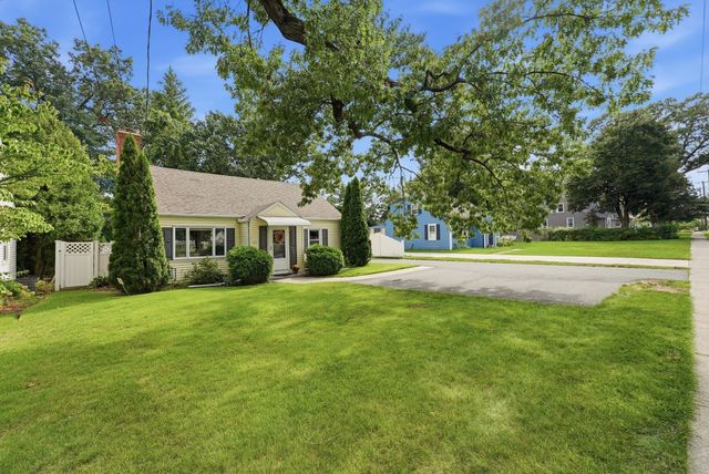 401 Kings Hwy, West Springfield, MA 01089
