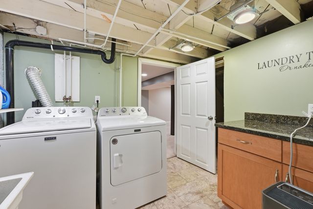 401 Kings Hwy, West Springfield, MA 01089