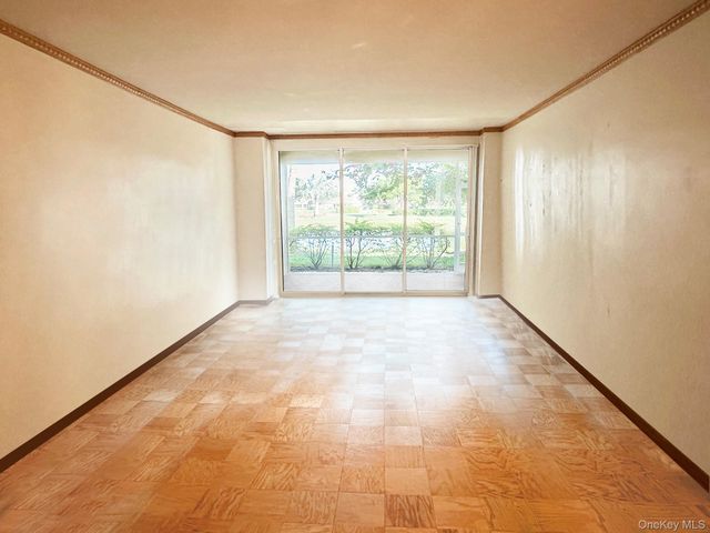 61-20 Grand Central Parkway C102, Forest Hills, NY 11375