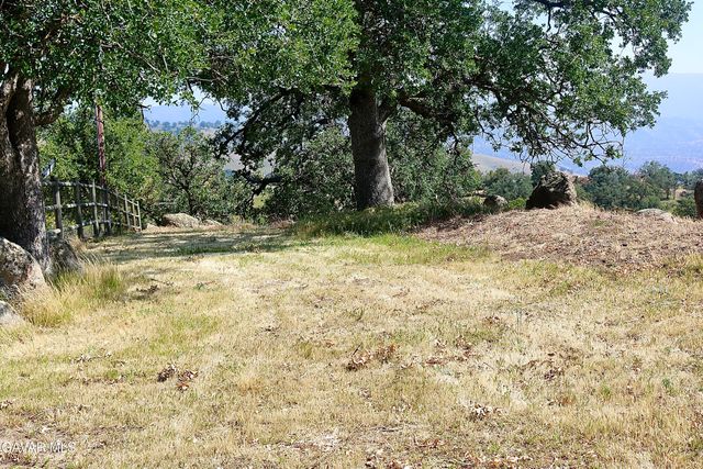 Horsethief Drive, Tehachapi, CA 93561