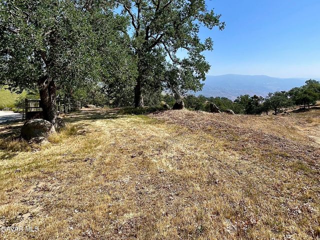 Horsethief Drive, Tehachapi, CA 93561