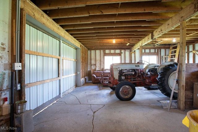 14452 Burton Windsor Road, Burton, OH 44021