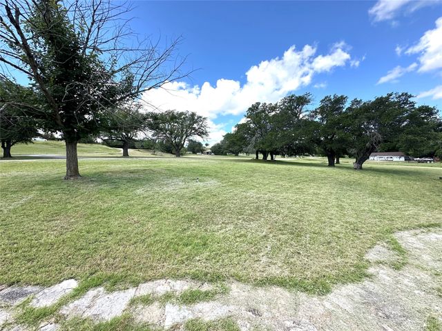 500 Apache Trail, Comanche, TX 76442