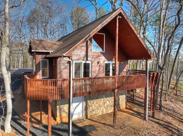 1183 Bear Paw Trail, Blue Ridge, GA 30513