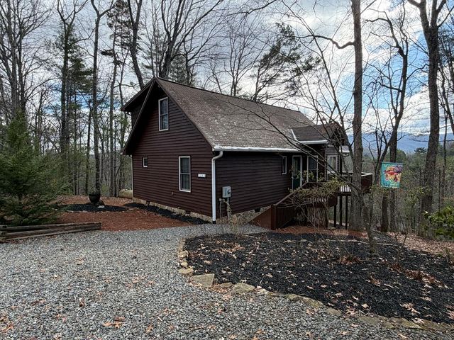 1183 Bear Paw Trail, Blue Ridge, GA 30513