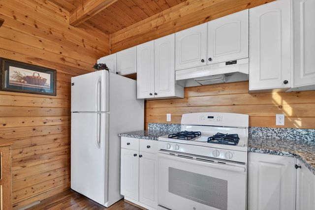 1183 Bear Paw Trail, Blue Ridge, GA 30513