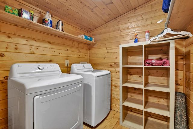 1183 Bear Paw Trail, Blue Ridge, GA 30513