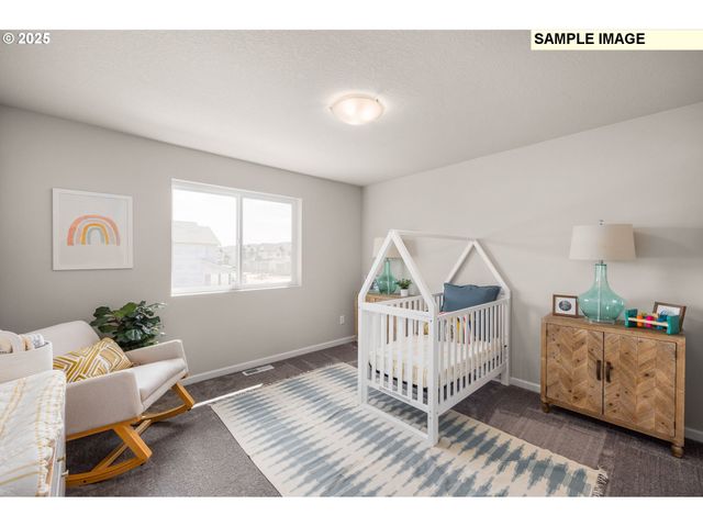 8924 Sw SALINAN St, Tualatin, OR 97062