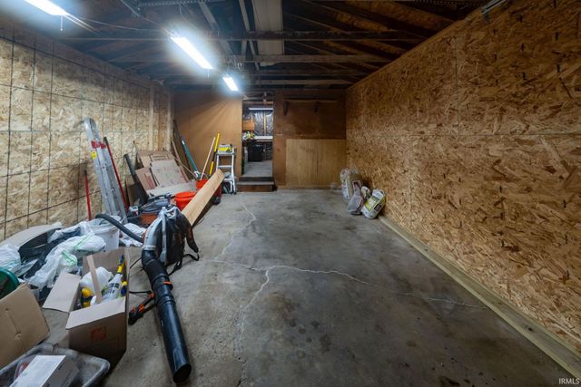4650 Monroe Street, Fort Wayne, IN 46806