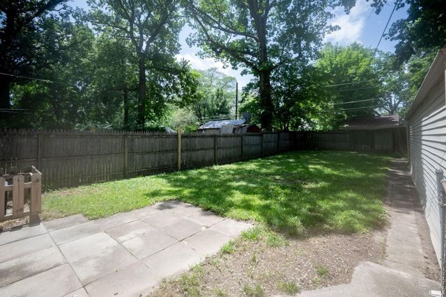 4650 Monroe Street, Fort Wayne, IN 46806