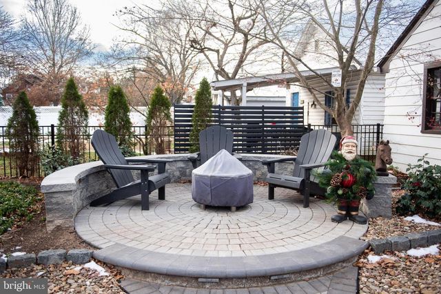 147 ELM AVE, Hershey, PA 17033