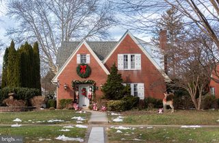 147 ELM AVE, Hershey, PA 17033