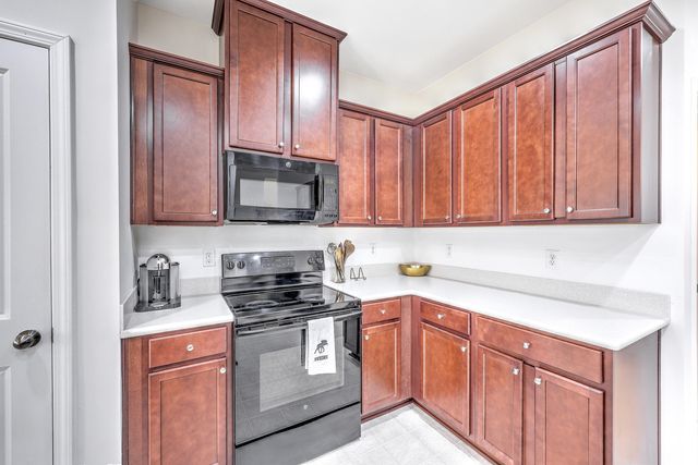 232 Swamp Creek Lane, Moncks Corner, SC 29461