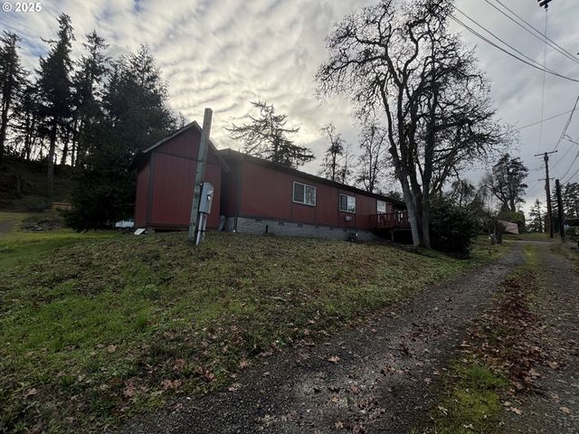501 S 5TH St, Springfield, OR 97477