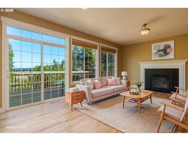 7860 Sw 135TH Ave, Beaverton, OR 97008