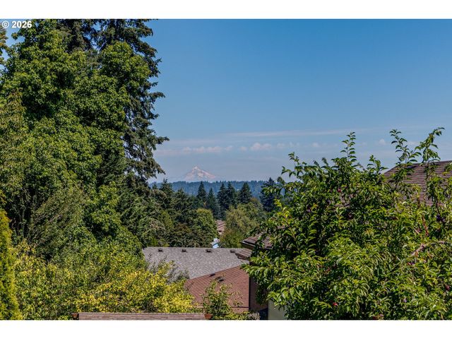 7860 Sw 135TH Ave, Beaverton, OR 97008