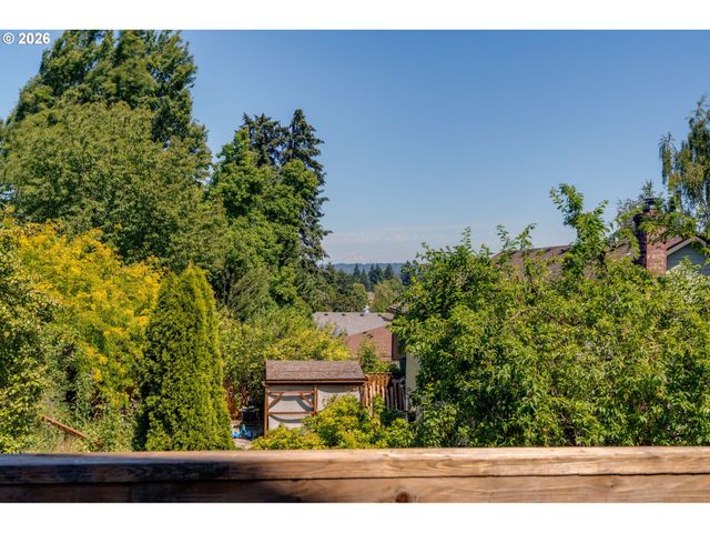 7860 Sw 135TH Ave, Beaverton, OR 97008