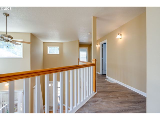 7860 Sw 135TH Ave, Beaverton, OR 97008
