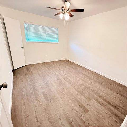 9731 Harrowgate Drive, Houston, TX 77031