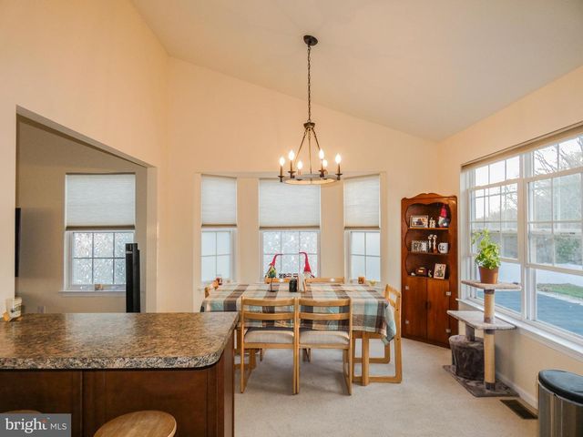1665 CARRIAGE DR, Williamstown, NJ 08094