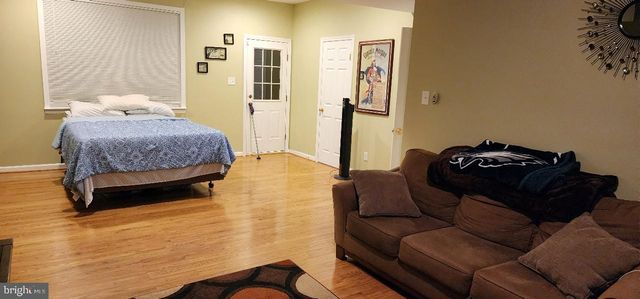 1665 CARRIAGE DR, Williamstown, NJ 08094
