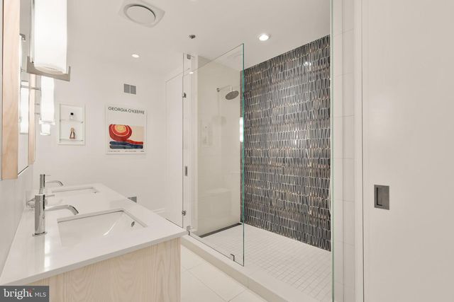7449 ARLINGTON RD, Bethesda, MD 20814