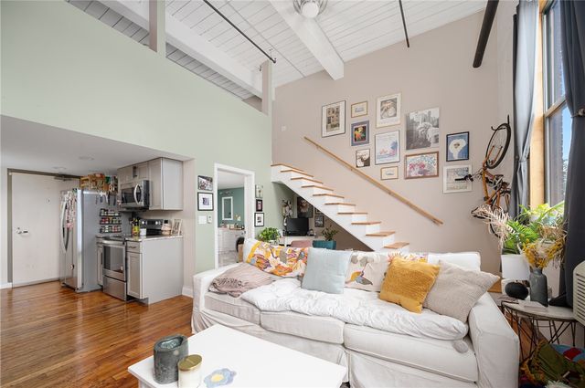1117 Douglas Avenue 505, North Providence, RI 02904