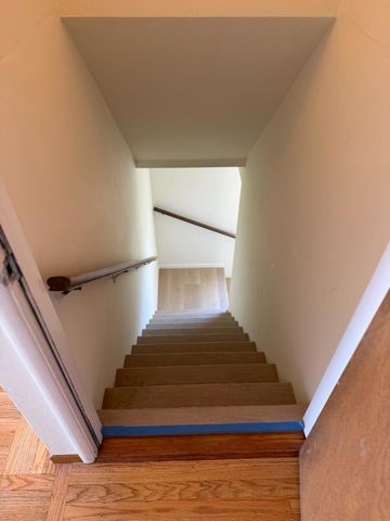 60 Westmoor Avenue, Daly City, CA 94015