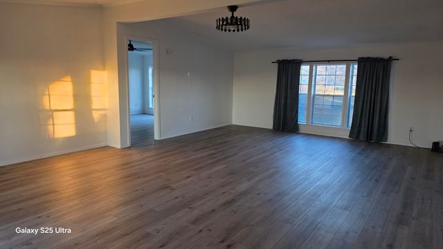 8461 N 600 W, Lake Village, IN 46349